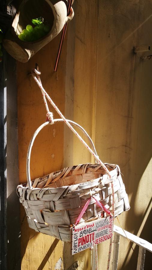 Domus Vinaria Bed & Breakfast Napoli Dış mekan fotoğraf