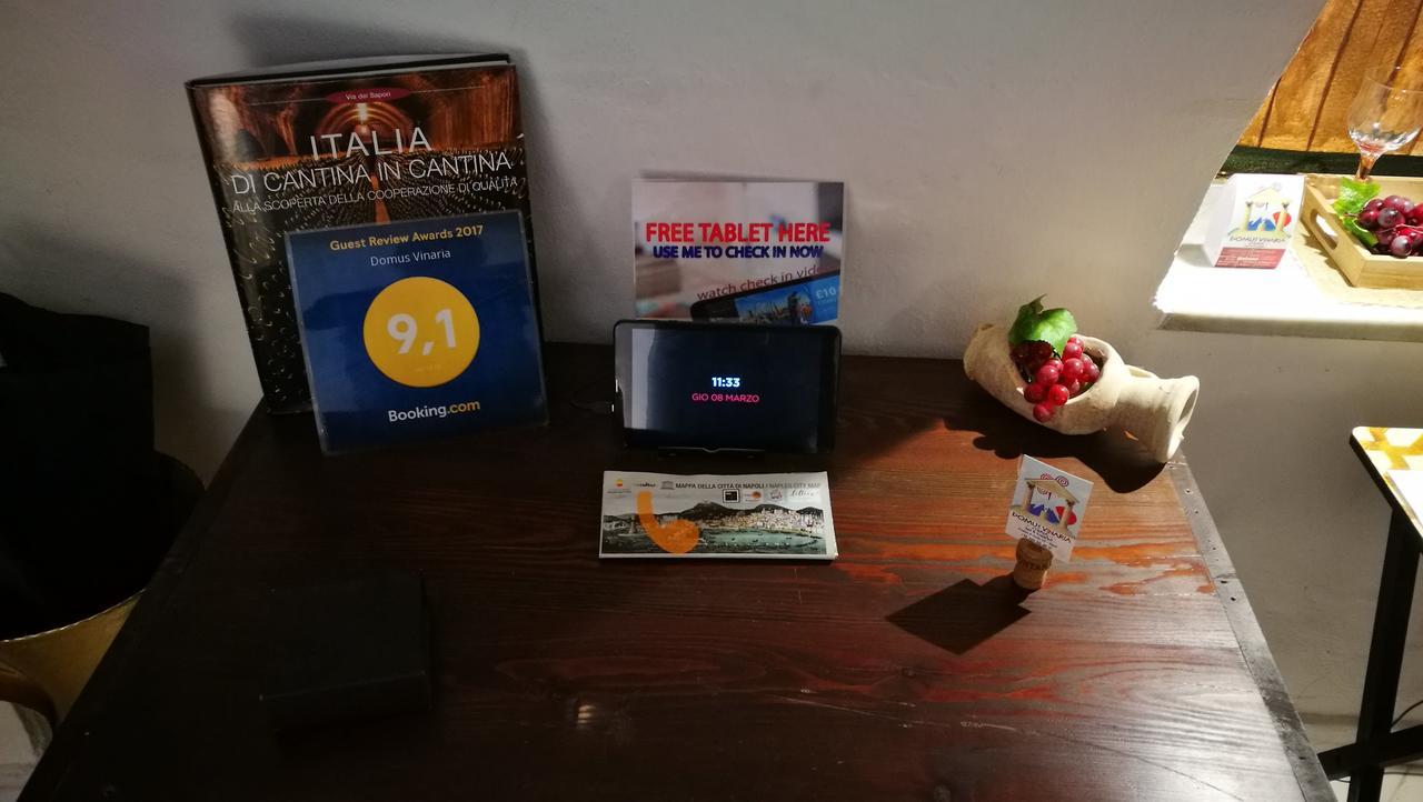 Domus Vinaria Bed & Breakfast Napoli Dış mekan fotoğraf
